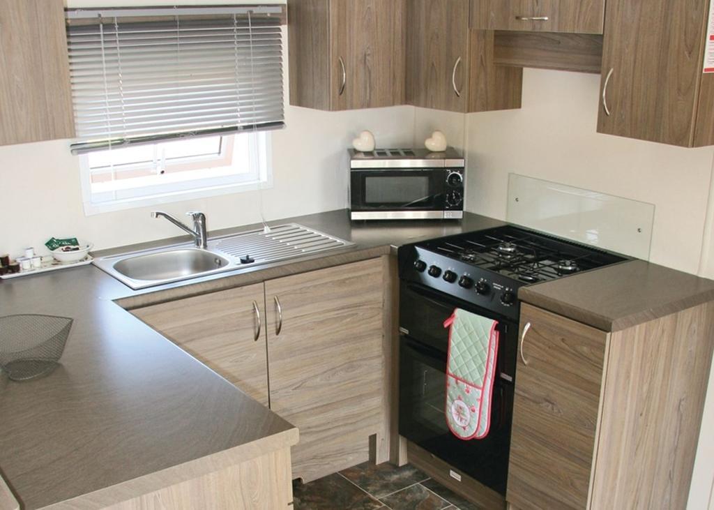 Weston Wood Lodges Мельбурн Номер фото