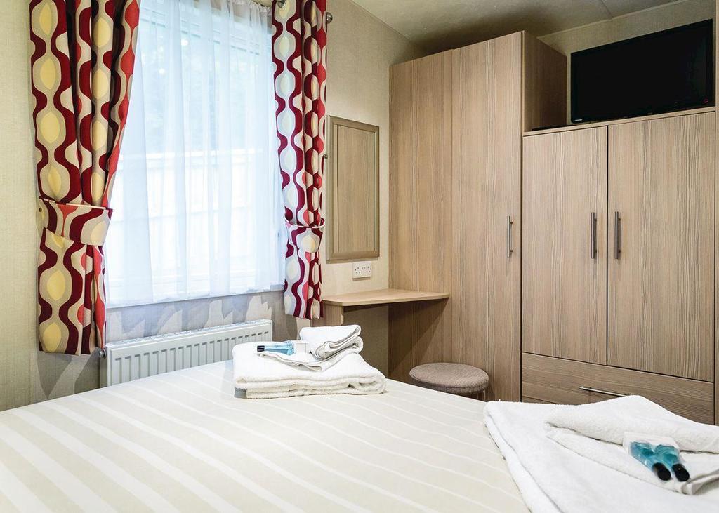 Weston Wood Lodges Мельбурн Экстерьер фото